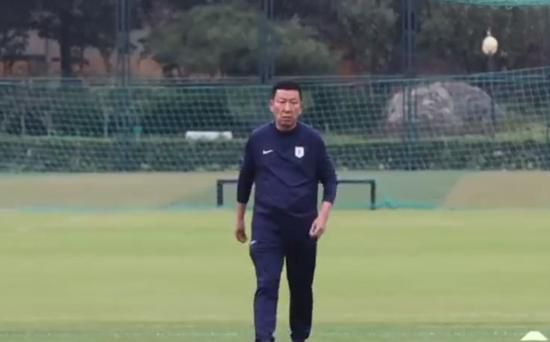 全场比赛结束，国际米兰2-0莱切。